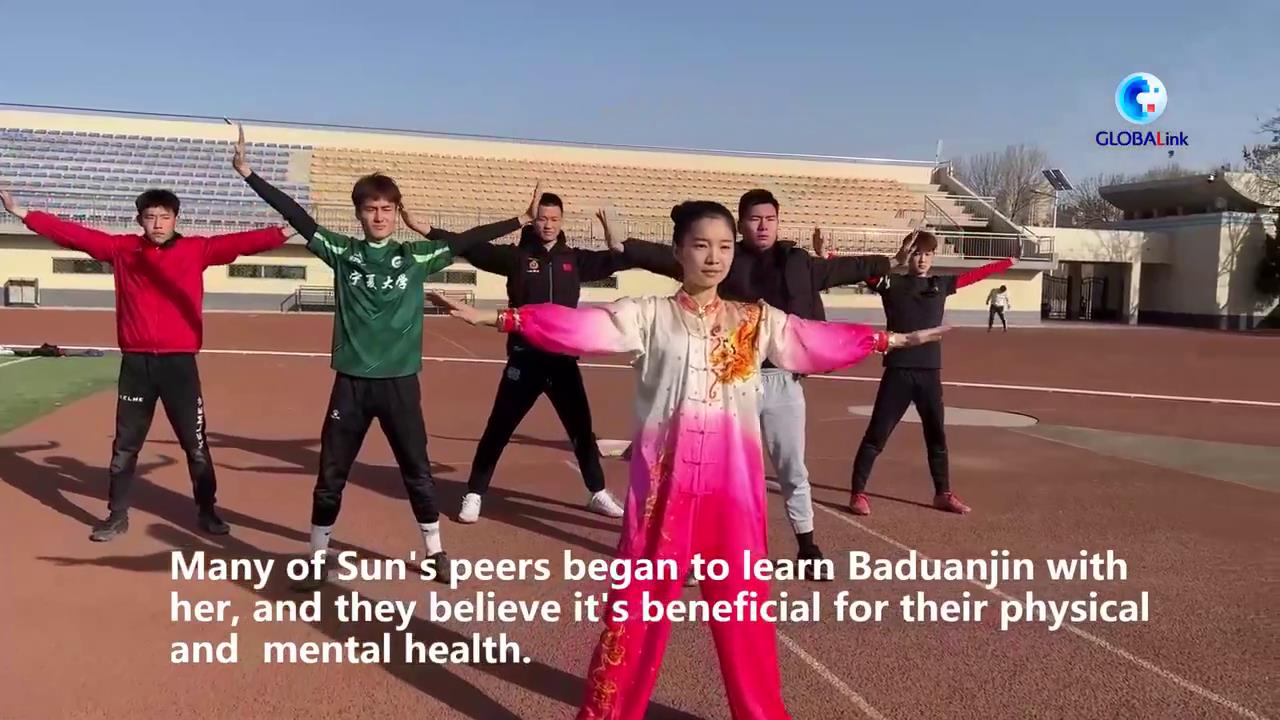 GLOBALink _ Traditional fitness Qigong wins hearts of young Chinese[00-01-10][20230314-153253534].jpg